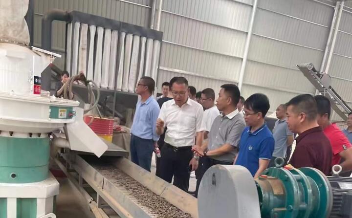 生物质午夜福利大片客户现场