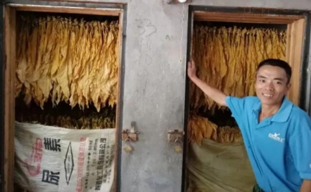 光泽华侨乡：改造生物质颗粒燃料烤房，助力烟农减工增收